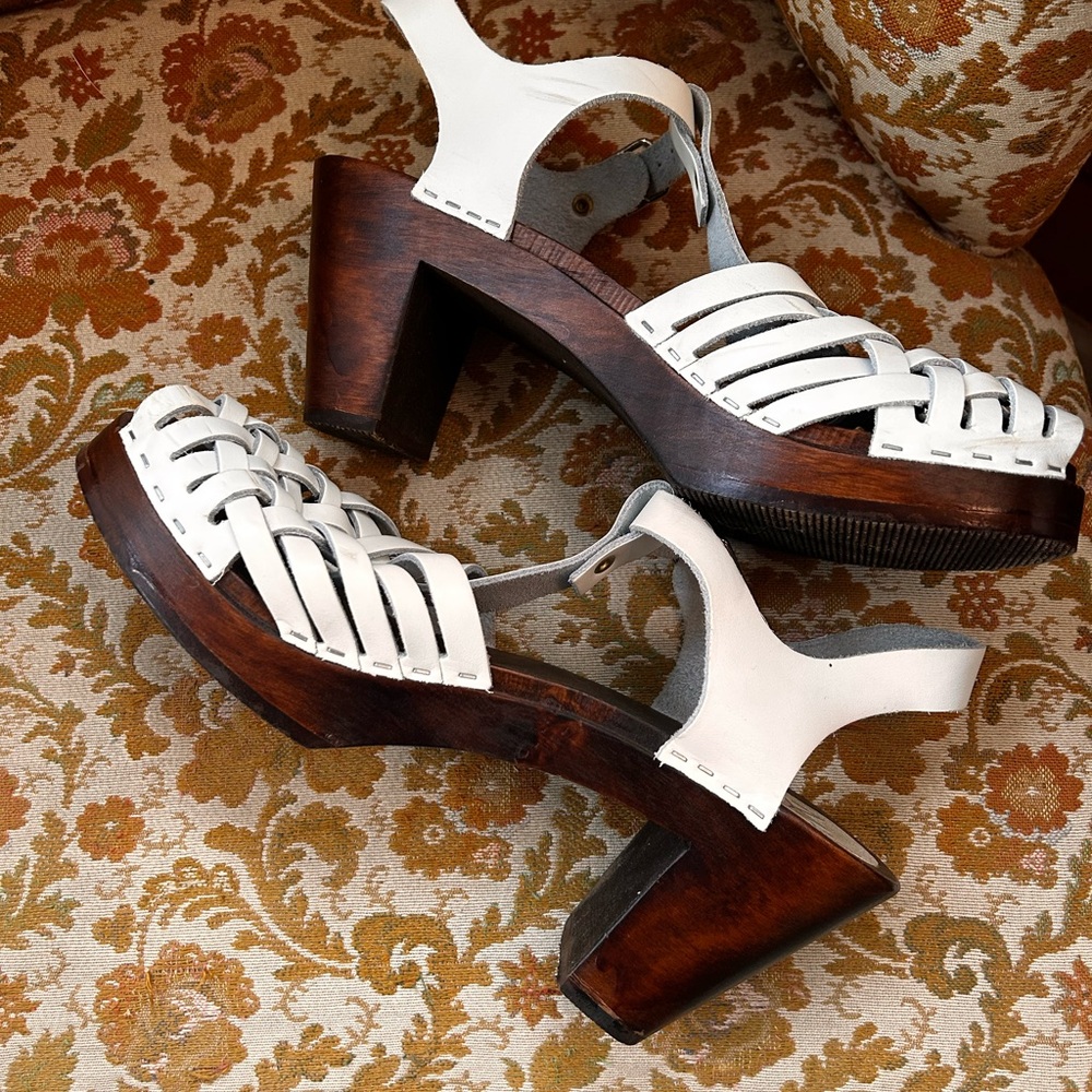Maguba of Sweden leather sandals